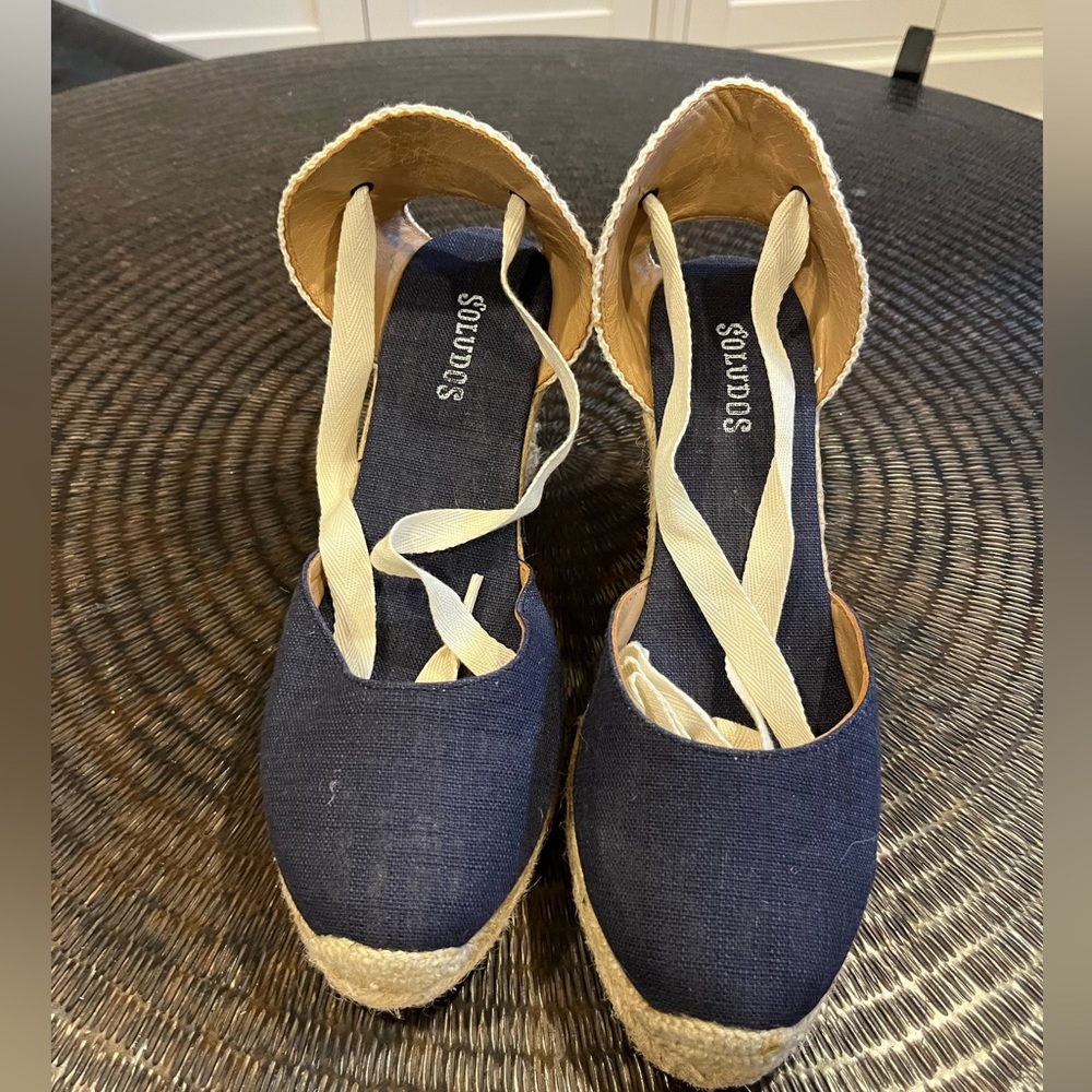 NWOT Saludos Wedge Espadrilles in Blue